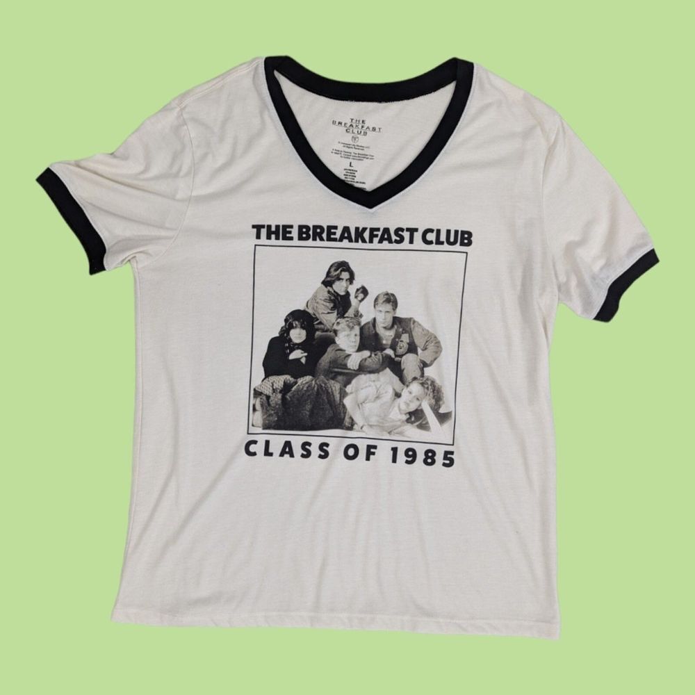 The Breakfast Club Class Of 1985‎ Short Sleeve Tee Shirt V Neck L off white